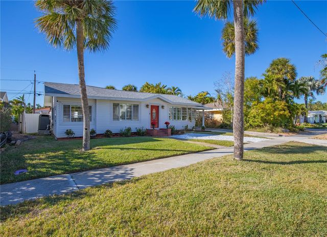 944 BRUCE AVENUE, Clearwater Beach, FL 33767