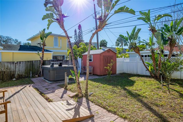 944 BRUCE AVENUE, Clearwater Beach, FL 33767
