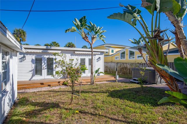 944 BRUCE AVENUE, Clearwater Beach, FL 33767
