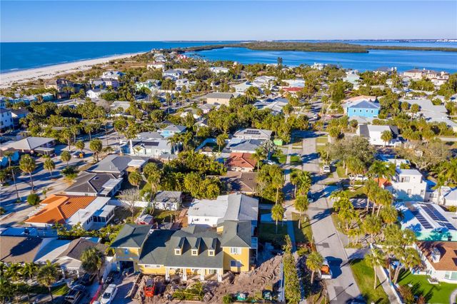 944 BRUCE AVENUE, Clearwater Beach, FL 33767