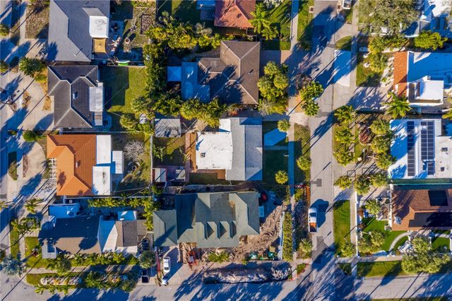 944 BRUCE AVENUE, Clearwater Beach, FL 33767
