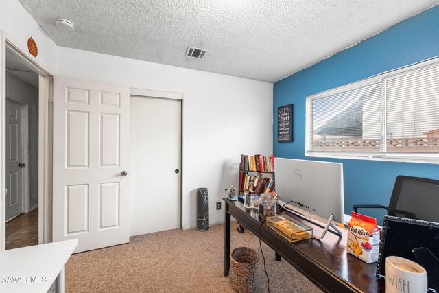 42902 Sachs Drive, Lancaster, CA 93536