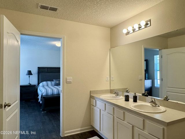 2227 FALLING STAR Lane, Green Cove Springs, FL 32043