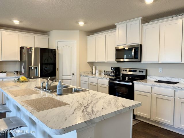 2227 FALLING STAR Lane, Green Cove Springs, FL 32043