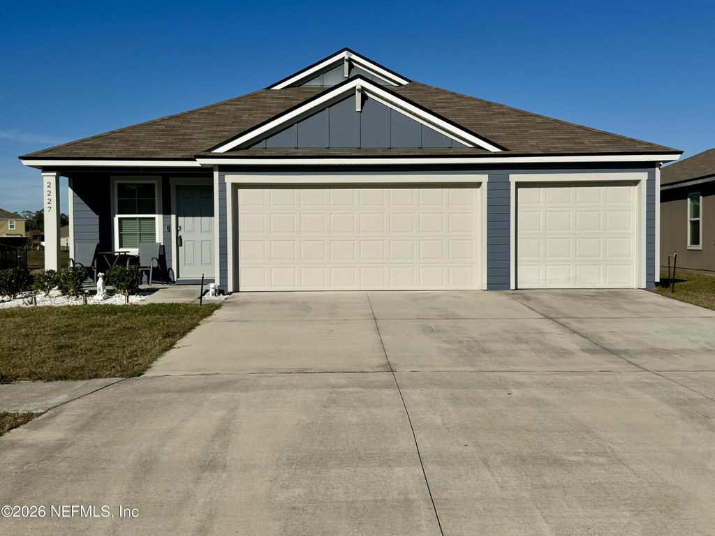 2227 FALLING STAR Lane, Green Cove Springs, FL 32043