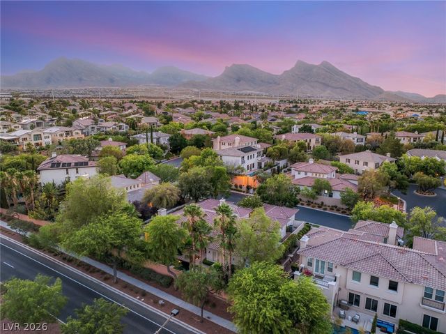 10817 BERINGER Drive, Las Vegas, NV 89144