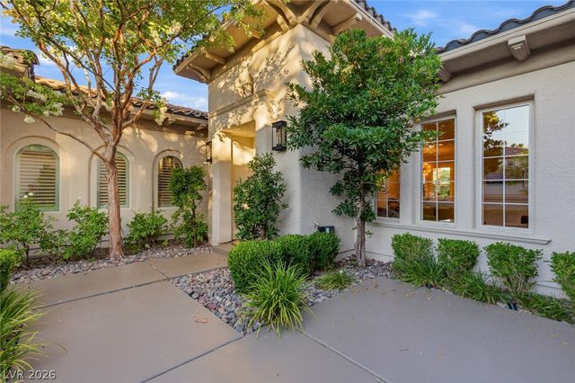 10817 BERINGER Drive, Las Vegas, NV 89144