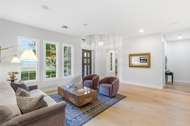 10817 BERINGER Drive, Las Vegas, NV 89144