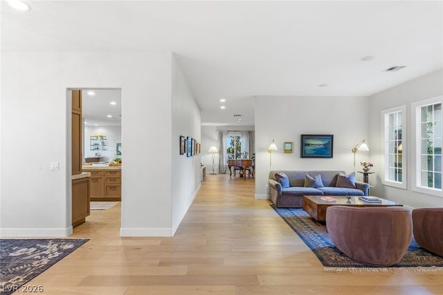 10817 BERINGER Drive, Las Vegas, NV 89144