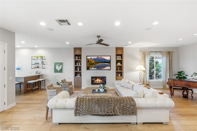 10817 BERINGER Drive, Las Vegas, NV 89144