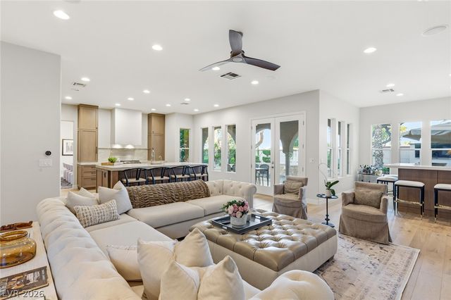 10817 BERINGER Drive, Las Vegas, NV 89144