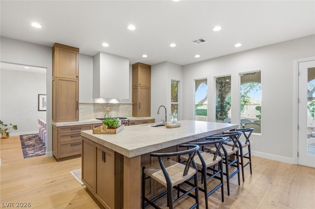 10817 BERINGER Drive, Las Vegas, NV 89144