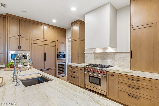 10817 BERINGER Drive, Las Vegas, NV 89144