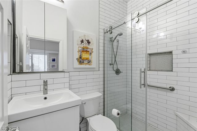 10817 BERINGER Drive, Las Vegas, NV 89144