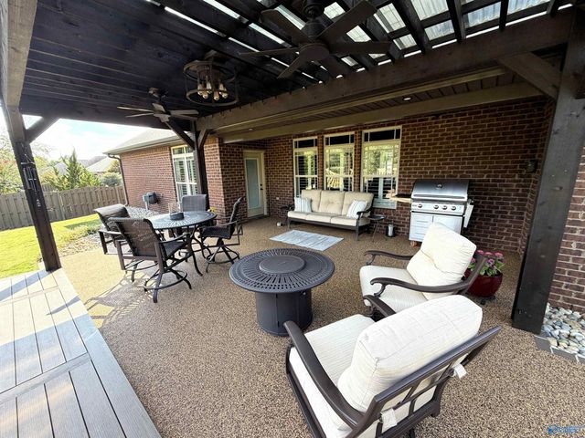 116 Walnut Cove Boulevard SW, Huntsville, AL 35824