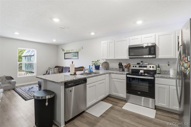 7874 N Pocono Drive, Citrus Springs, FL 34434