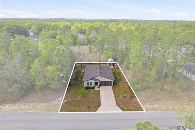 7874 N Pocono Drive, Citrus Springs, FL 34434