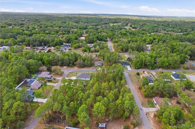 7874 N Pocono Drive, Citrus Springs, FL 34434