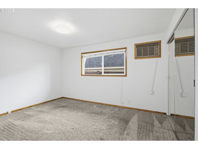 777 60TH St, Springfield, OR 97478