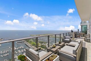 100 1ST AVENUE N 3905, St Petersburg, FL 33701