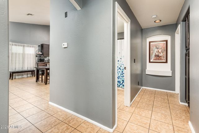 5045 W NANCY Lane, Laveen, AZ 85339