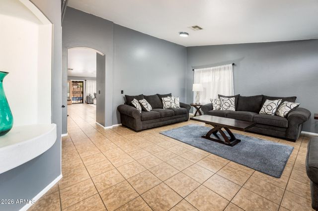5045 W NANCY Lane, Laveen, AZ 85339