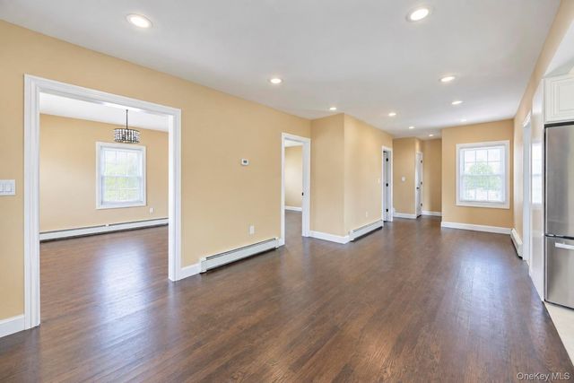 236 Plainview Road, Hicksville, NY 11801
