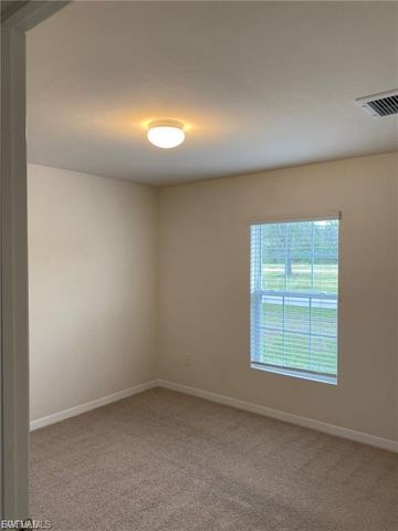 2213 NE 33rd ST, Cape Coral, FL 33909