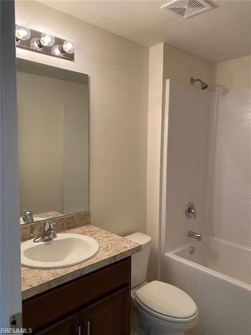 2213 NE 33rd ST, Cape Coral, FL 33909