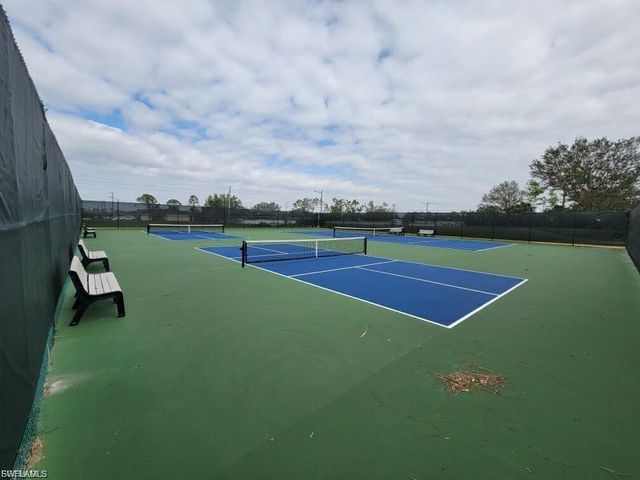 2213 NE 33rd ST, Cape Coral, FL 33909