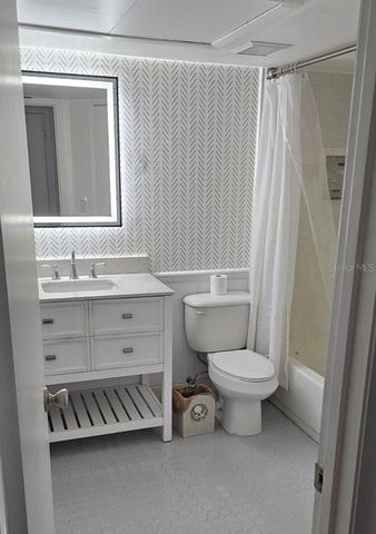 320 FORESTWAY CIRCLE 107, Altamonte Springs, FL 32701