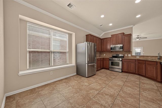 12107 Redbud Brook Trail, Houston, TX 77089