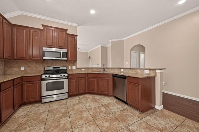 12107 Redbud Brook Trail, Houston, TX 77089