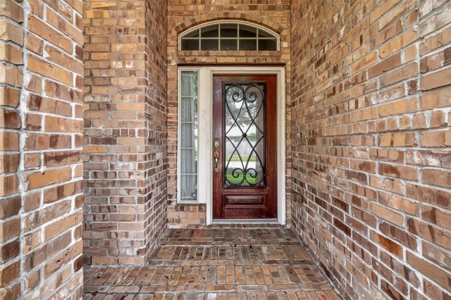12107 Redbud Brook Trail, Houston, TX 77089