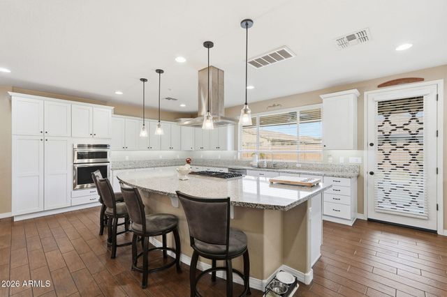 3392 E MYRTABEL Way, Gilbert, AZ 85298