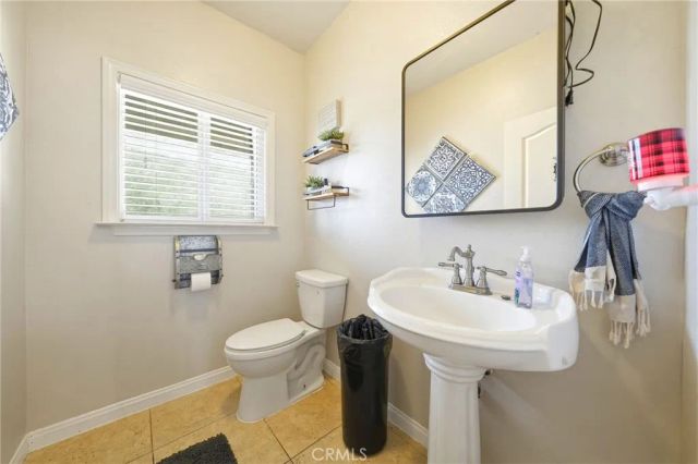 30510 Phillip Rd, Nuevo, CA 92567