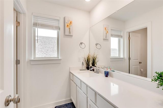 833 Whitetail DR, Round Rock, TX 78681