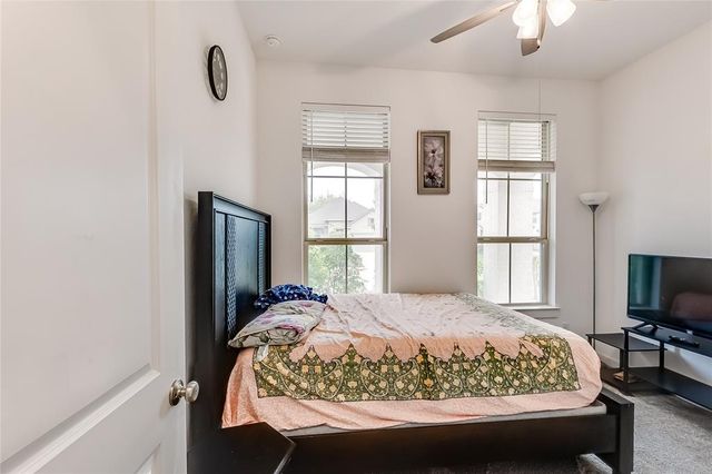 833 Whitetail DR, Round Rock, TX 78681