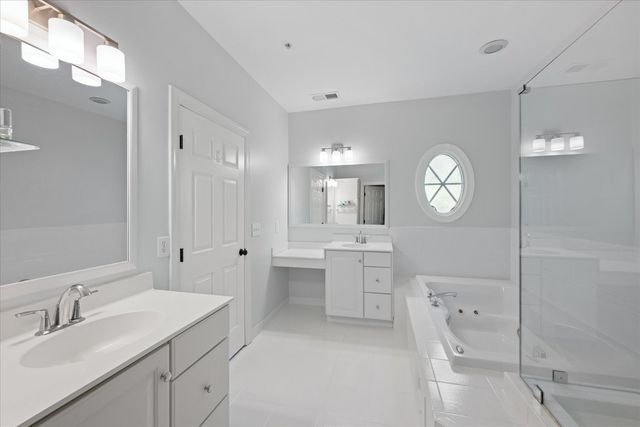 272 Murtha Street, Alexandria, VA 22304