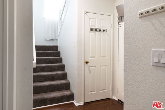 5782 Oak Bank Trail TL105, Oak Park, CA 91377