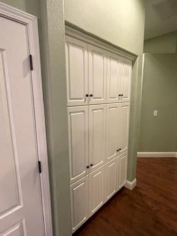 3320 Hanson Avenue, Clovis, CA 93611