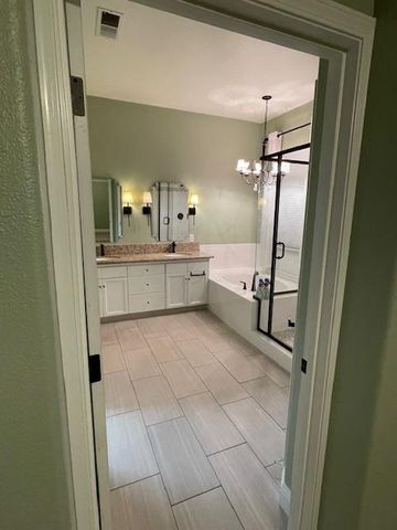 3320 Hanson Avenue, Clovis, CA 93611