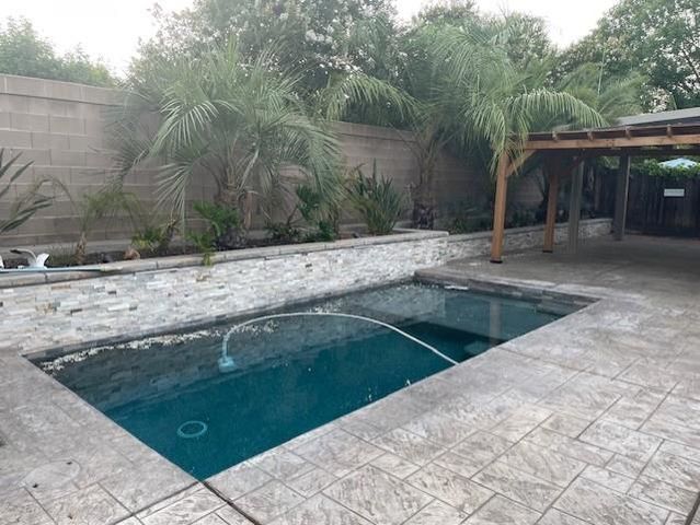 3320 Hanson Avenue, Clovis, CA 93611