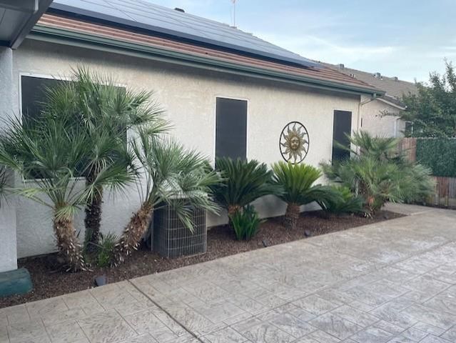 3320 Hanson Avenue, Clovis, CA 93611
