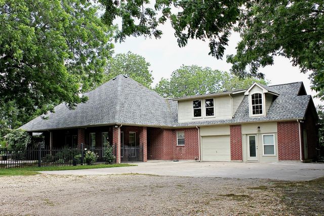 15265 Markout Central, Forney, TX 75126