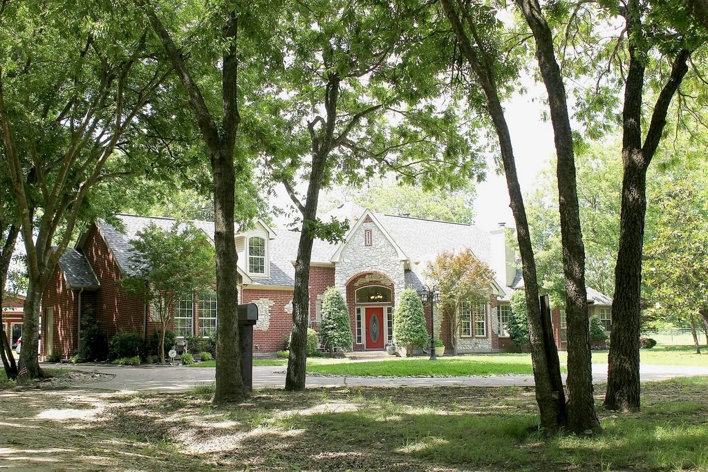 15265 Markout Central, Forney, TX 75126