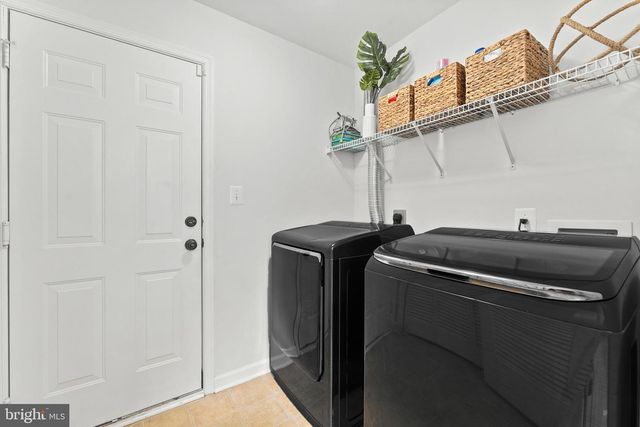 1408 WILCOX AVE, Fredericksburg, VA 22401