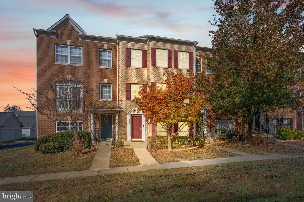 1408 WILCOX AVE, Fredericksburg, VA 22401