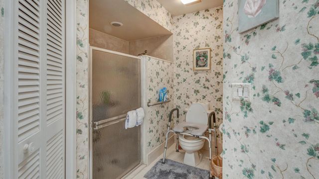 6231 SE Ames Way, Hobe Sound, FL 33455