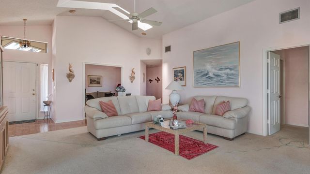 6231 SE Ames Way, Hobe Sound, FL 33455